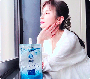 体験レポート|まだまだ陽射しが強い日中は少しずつ水分補給していきたいですね☆水素たっぷりの美味しいお水はスっと身体に入るのでとっても飲みやすい。